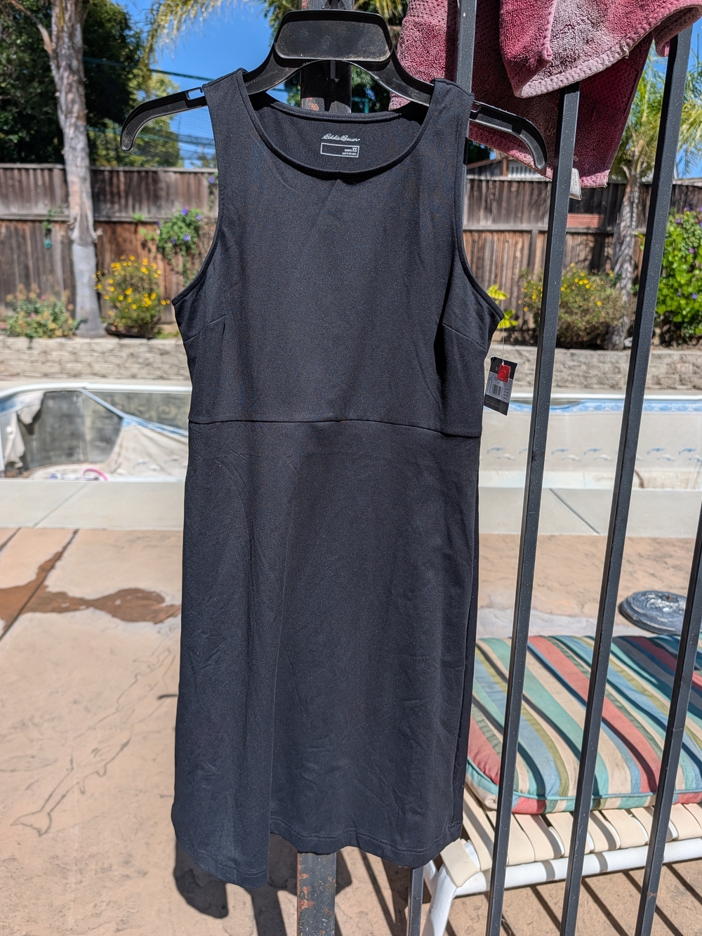 Eddie Bauer Black Sleeveless Sheath Dress